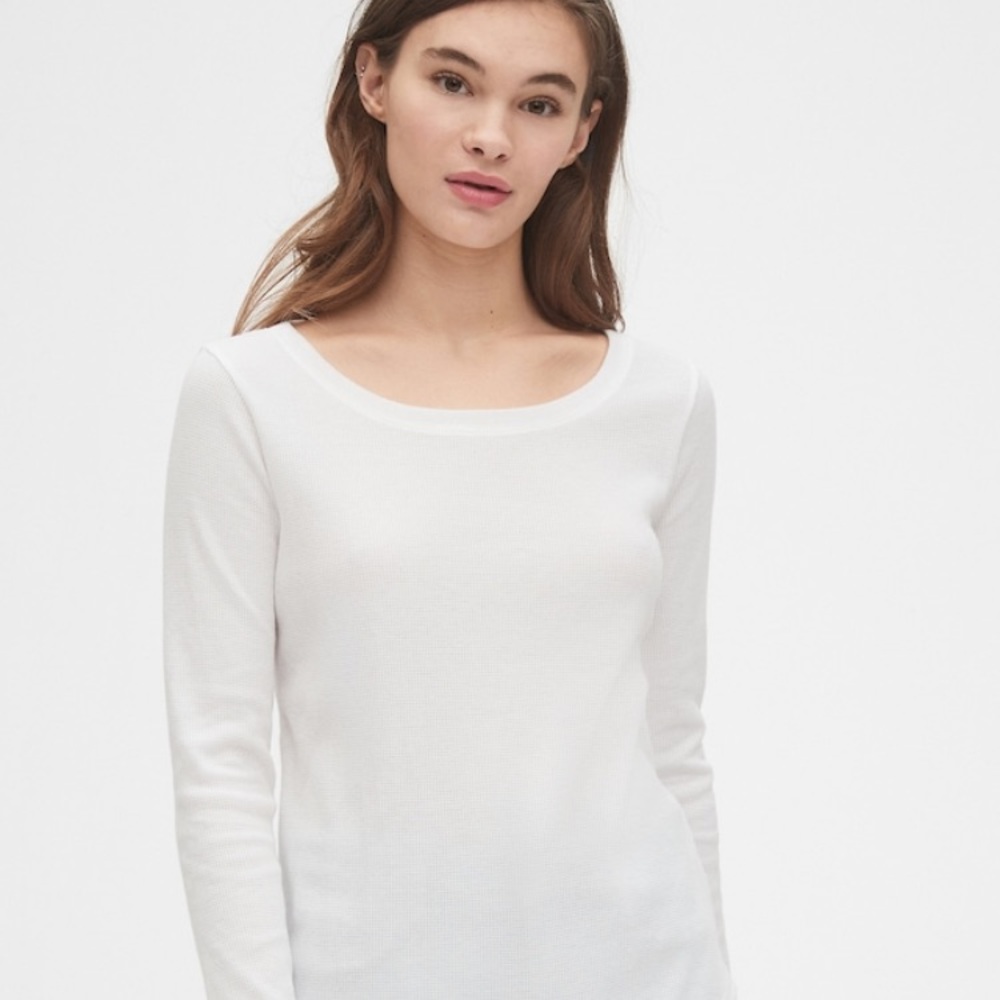 🌟BNWT GAP Waffle long sleeve top🌟